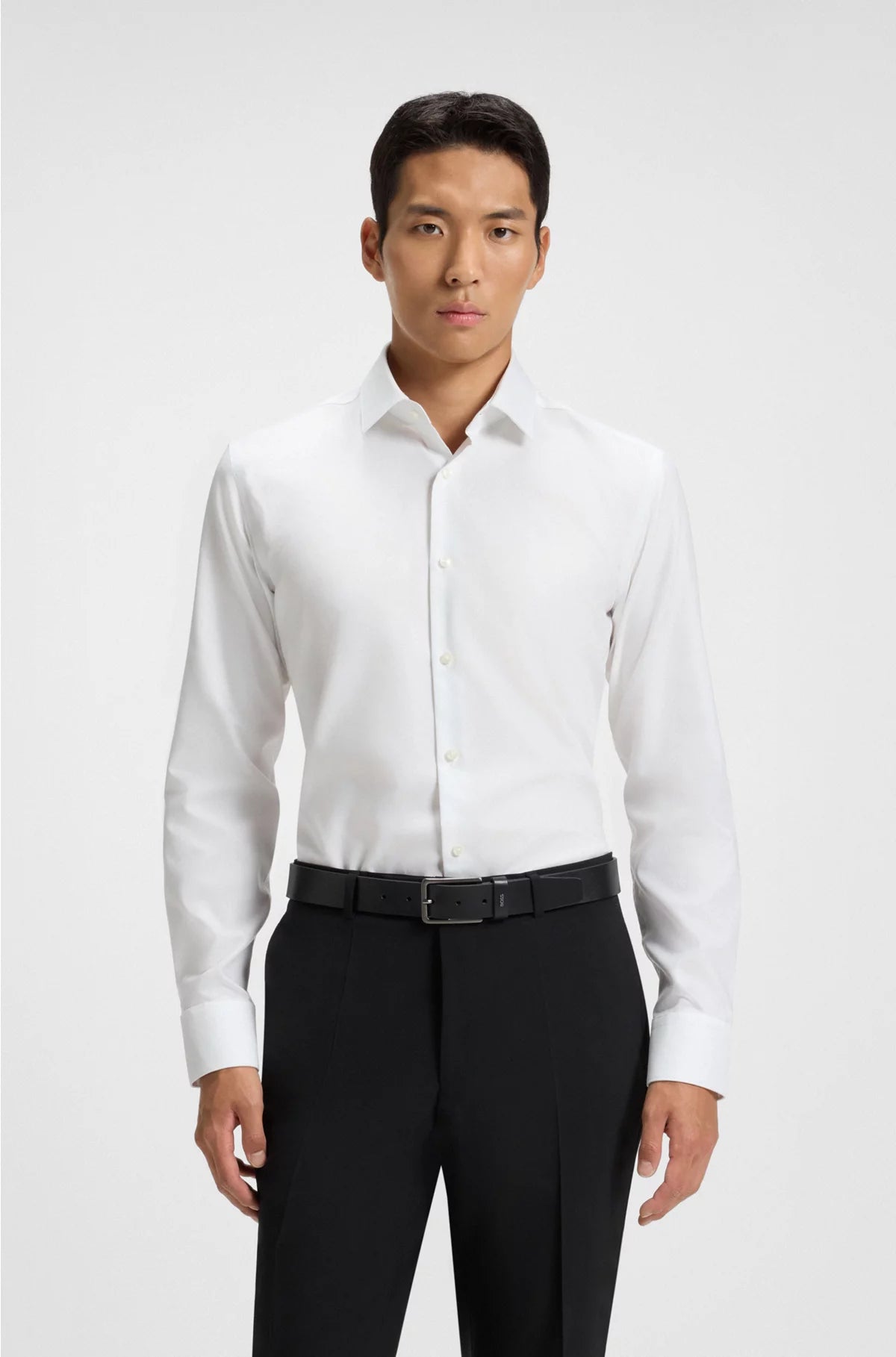 SLIM-FIT SHIRT IN HIGH-PERFORMANCE STRUCTURED COTTON