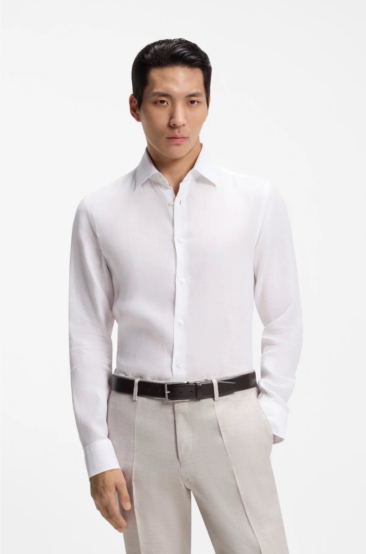 SLIM-FIT SHIRT IN ITALIAN-MADE LINEN