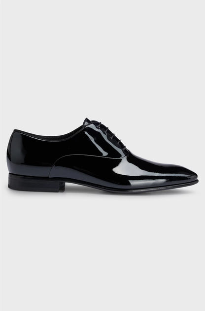 PATENT LEATHER OXFORD SHOES WITH A POINTED SHAPE