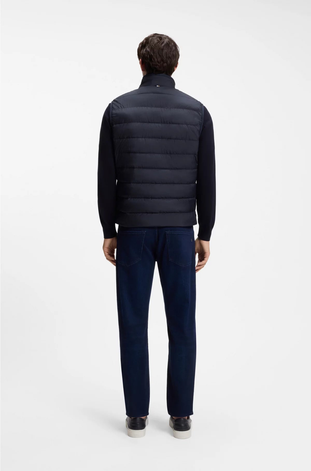 WATER-REPELLENT GILET WITH TONAL LOGO