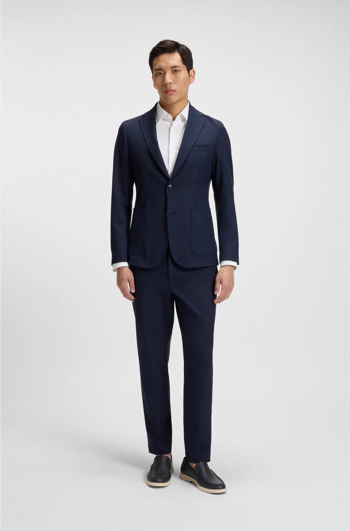 SLIM-FIT SHIRT IN STRUCTURED PERFORMANCE-STRETCH FABRIC
