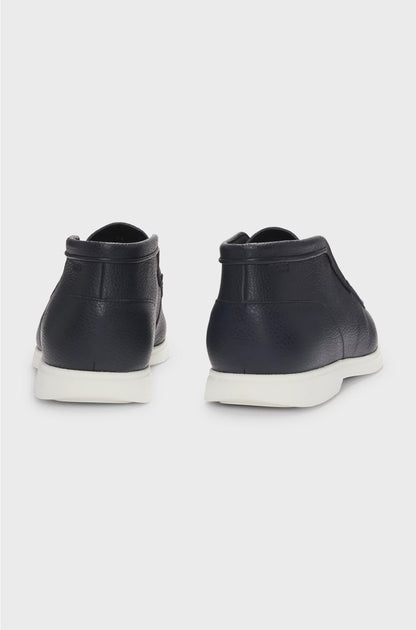 CASUAL BOOTS IN TUMBLED LEATHER WITH APRON TOE