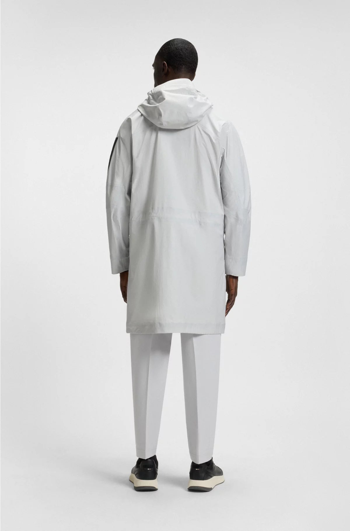 WATER-REPELLENT PARKA JACKET WITH SEALED SEAMS