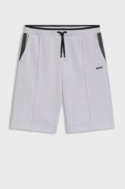 RELAXED-FIT SHORTS IN QUILTED JACQUARD