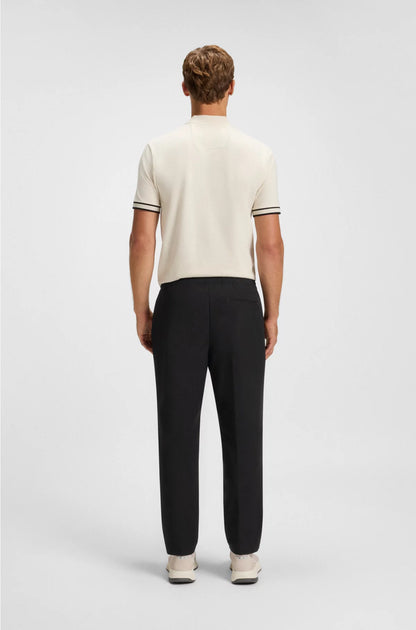 WATER-REPELLENT TROUSERS IN LIGHTWEIGHT EASY-IRON FABRIC