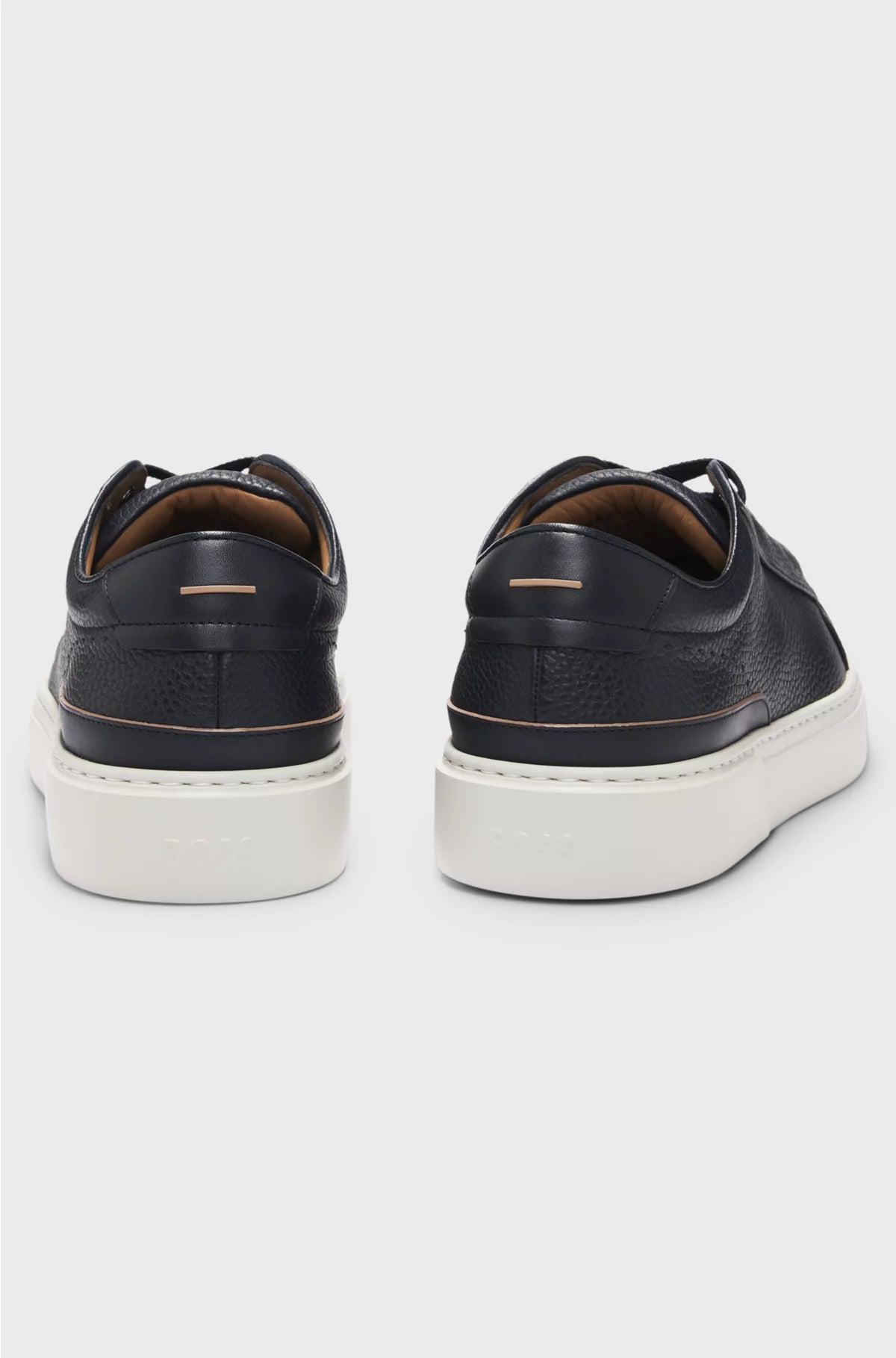 GARY TRAINERS IN GRAINED LEATHER
