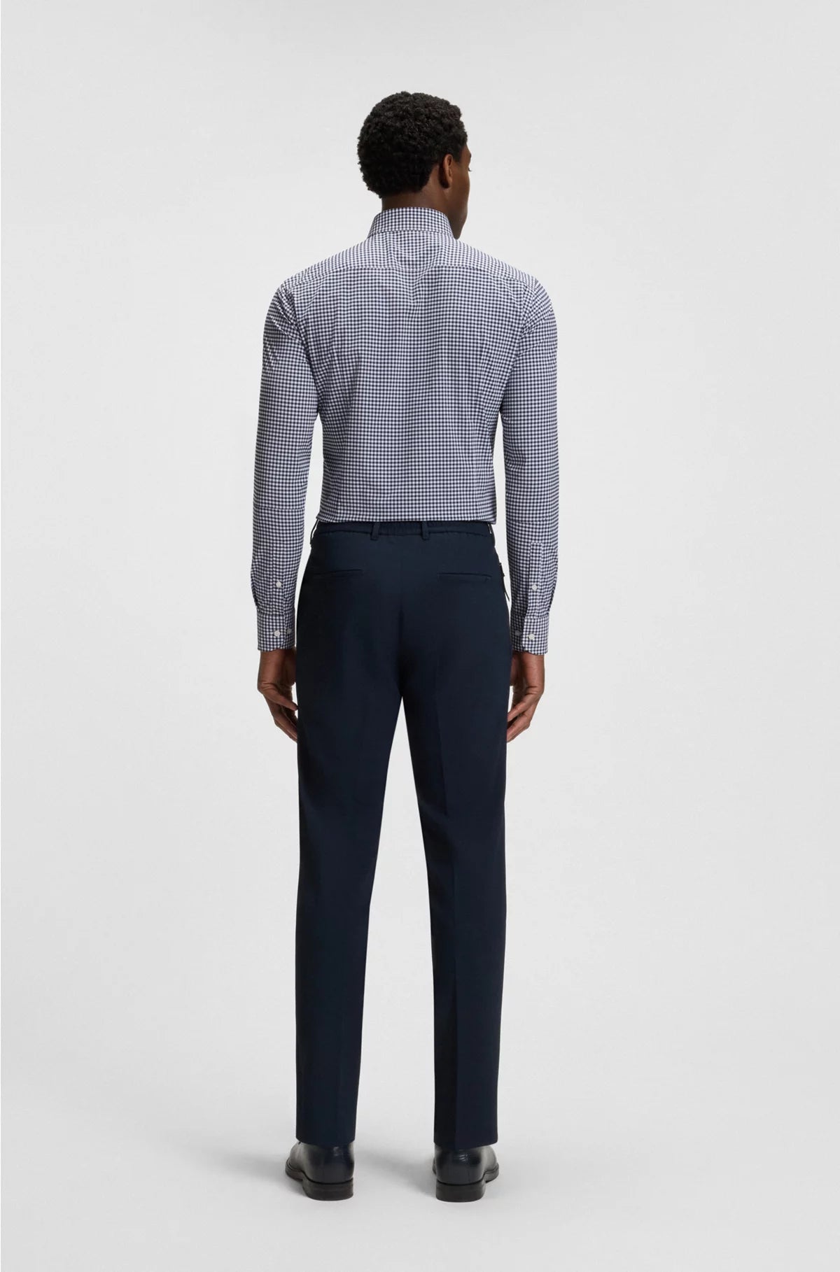 SLIM-FIT SHIRT IN CHECKED PERFORMANCE-STRETCH POPLIN