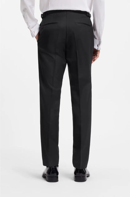 TWO-PIECE SLIM-FIT TUXEDO SUIT BLENDED WITH SILK