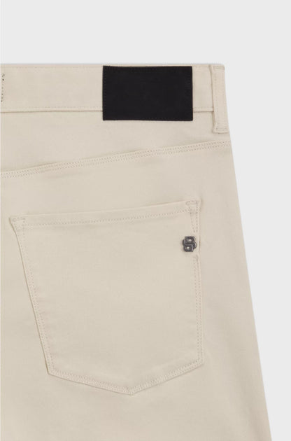 DELAWARE SLIM-FIT JEANS IN PERFORMANCE DENIM