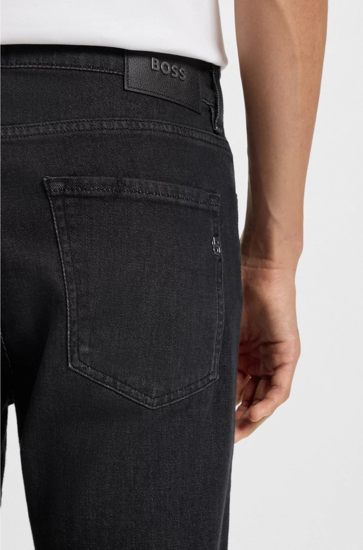 DELAWARE SLIM-FIT JEANS IN BLACK ITALIAN-MADE DENIM