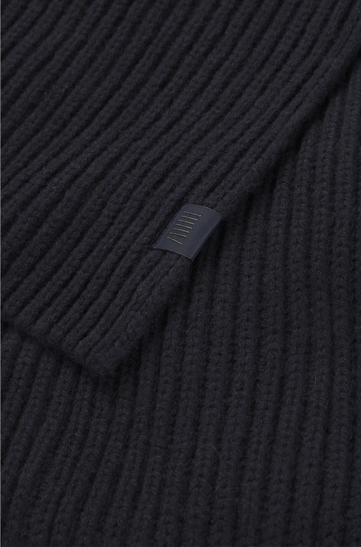 SCARF IN VIRGIN WOOL AND CASHMERE