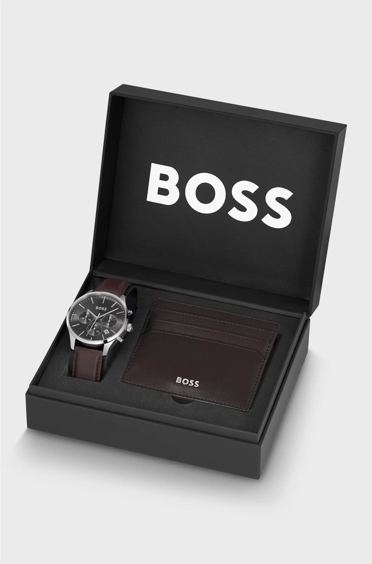 CHRONOGRAPH WATCH AND LEATHER CARD HOLDER GIFT SET