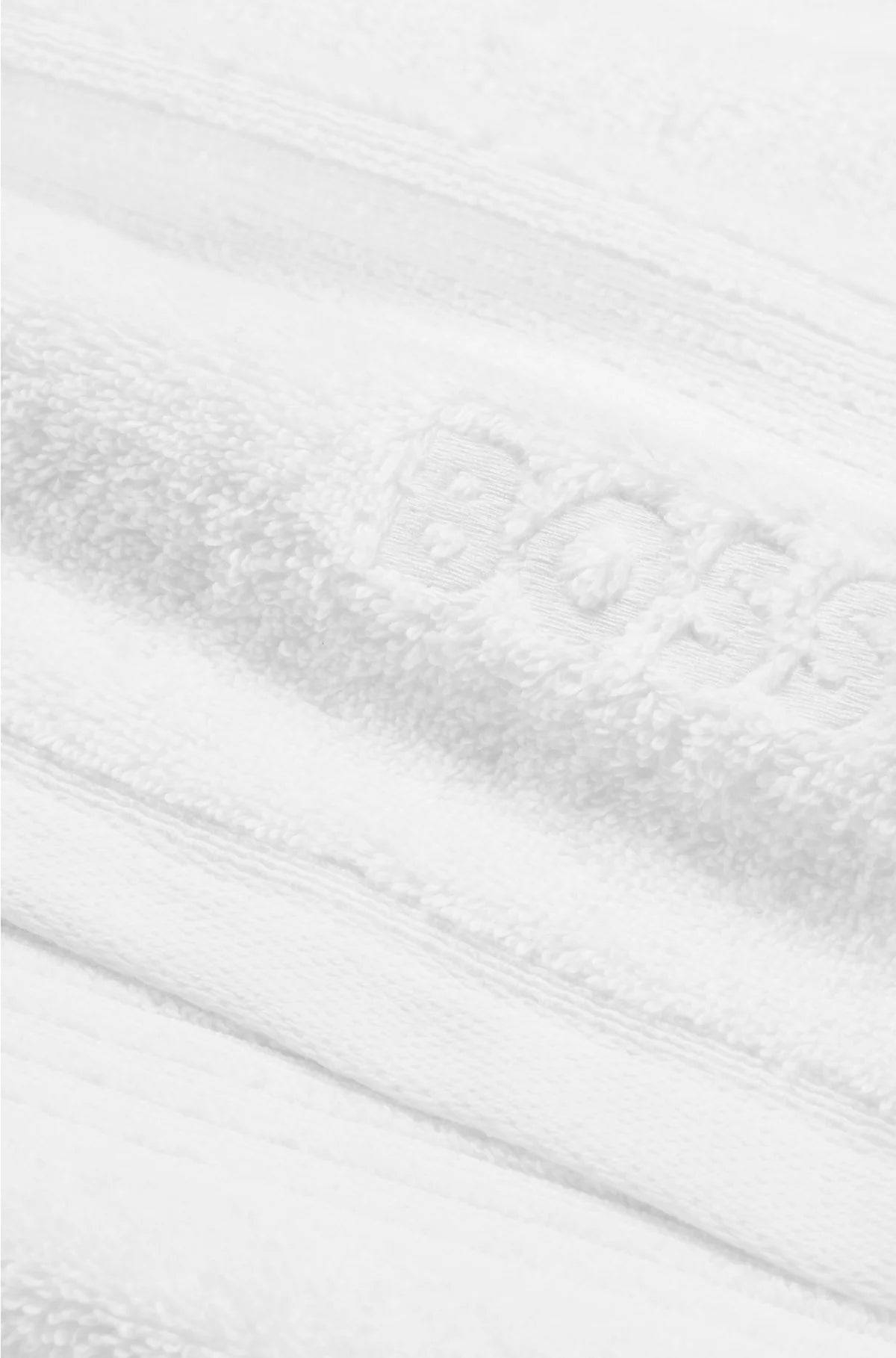 LOGO-EMBROIDERED BATH SHEET IN AEGEAN COTTON