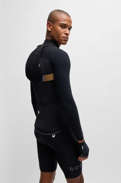 WATERPROOF SPIDER BAG WITH REFLECTIVE DETAILING